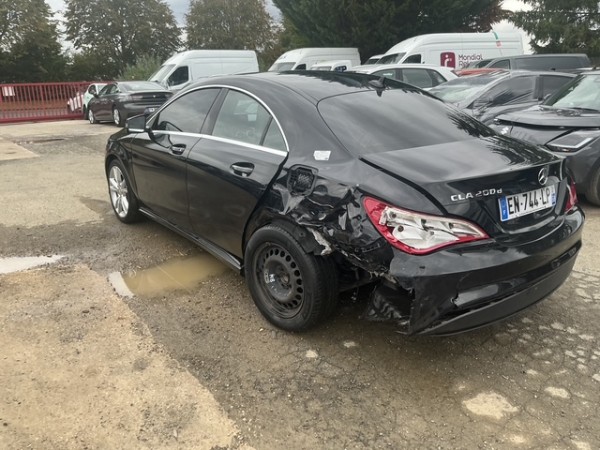 Mercedes CLA — Zdjęcie 9