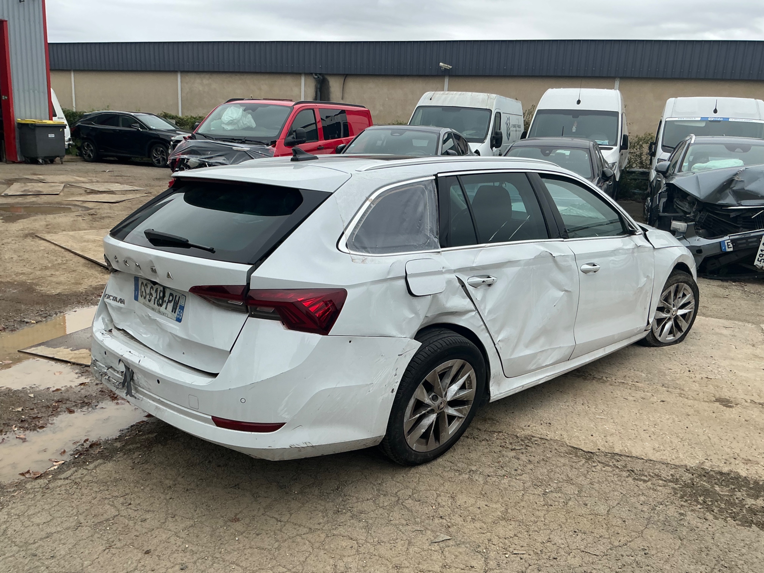 Skoda Octavia — Zdjęcie 8