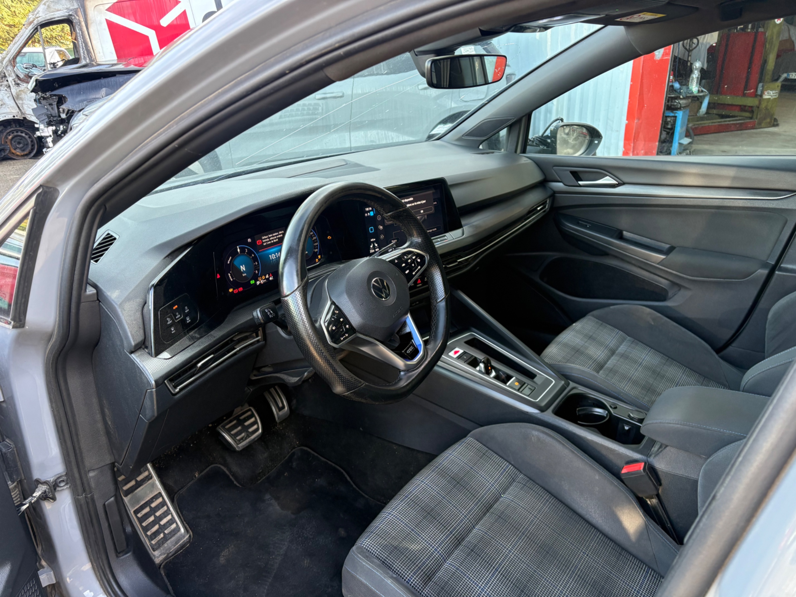 Volkswagen Golf — Zdjęcie 11
